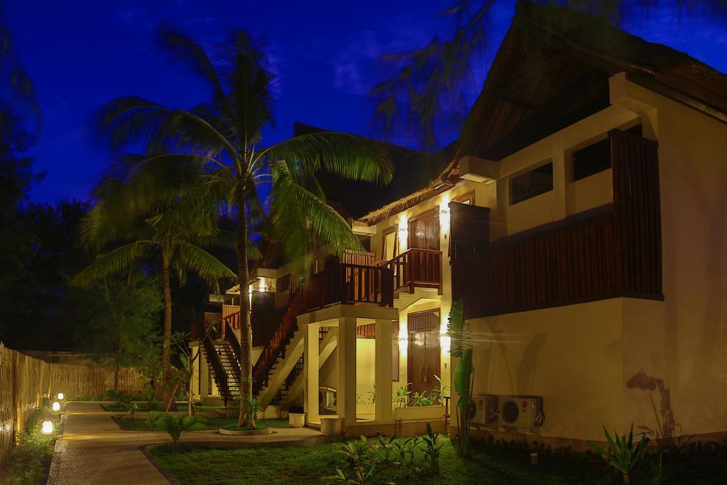 Mala Garden Resort And Spa Gili Trawangan Exteriör bild